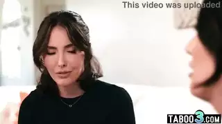 العربية جبهة مورو الإسلامية للتحرير سارة العربية تزور ضابطها القائد السحاقي