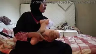 زوجة الديوث العربية الديك الأسود الكبير الجنس مسلم