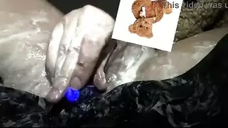 هزاز & في