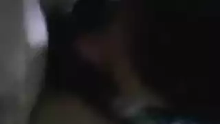 شرشر محجبه مع عشيقها ترفع العبايه وتاخده فى كسها ونيكه من الاخر