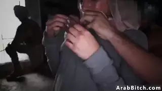 العربية الممزق تسليم