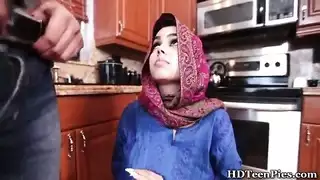 في سن المراهقة العربية مقابل كبير الولايات المتحدة الأمريكية ديك