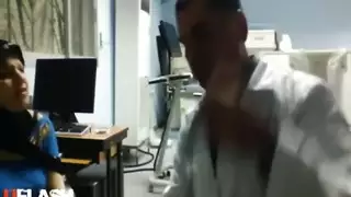 الطبيب ينيك المريضة تصوير مخفي
