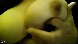 الثدي العربية