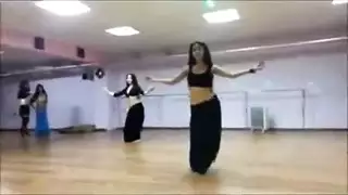 راقصة عربية ساخنة