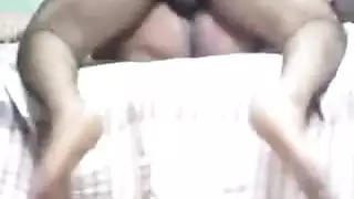 على مع عشيقته احلى دلع ومحن وشرمطه ونيك صح الصح