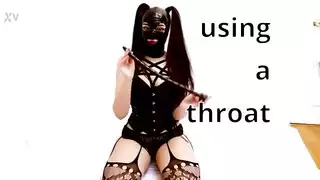 حمراء من ممارسة الحلق العميق شاشة تقسيم