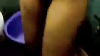 نشوى الهايجه مع عشيقها فى الحمام واحلى منيكه وشرمطه