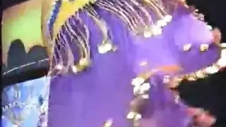رقص عربي مثير عارية