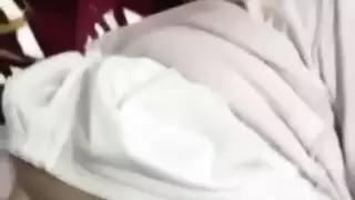 نيك مصرية واللعب في بزازها الملبن