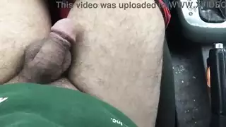 زوجة الأب الهواة التركية يعطي ربيب العذراء