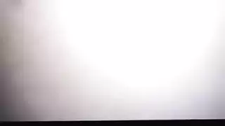 بنت عربيه اندر ايدج تعرض طيزها