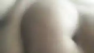 صديقتي العربية أطلقت النار علي