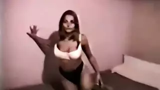 العربية عاهرة تجريد والجنس