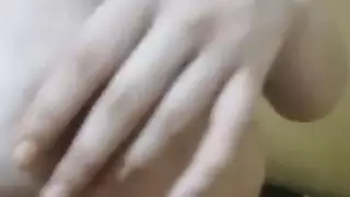 قحبة مغربية تاتكفتلي ب رجيلاتها او تاتقولي قربت نجيبو شرمةطة طيز المغرب عرب مصر تونس سعودية
